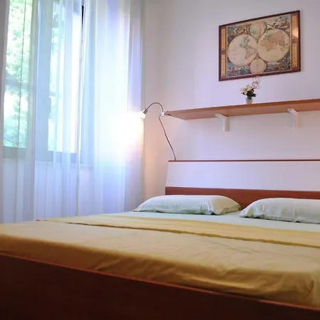 Apartment Old Town Uspon Pula